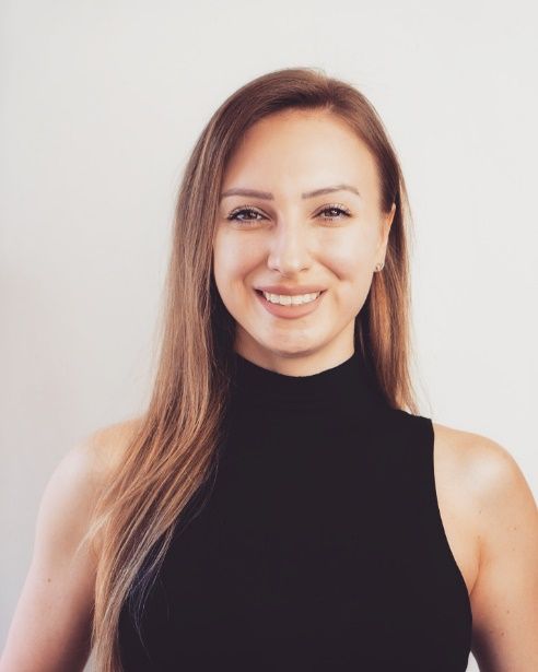 A Head shot of Angela Bedard